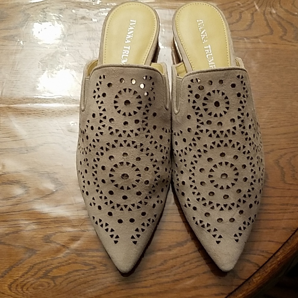 Womens shoes